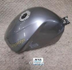 2006 Triumph Daytona 675 Petrol Tank With Pump And Race Cap Fits 2006-2012