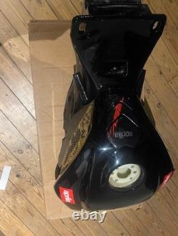 Aprilia Rsv4 Fuel Tank 2009 Rsv 4 Tuono Cheap Race Parts Track Day Rare Rs V4