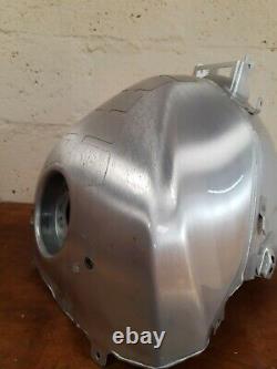 BMW S1000RR HP4 K60 genuine Alloy Race Fuel Tank 16118382651