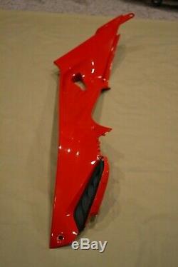 Genuine OEM BMW S1000R S1000RR Rightt Fuel Tank Trim BMW 46638560128 Racing Red