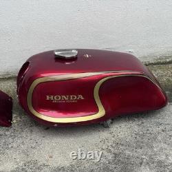 Honda CB 750 Four Racing Body Kit Fuel Tank + Seat Arthur Fegbli Bern No Bimota