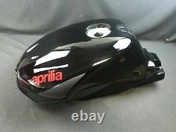 New Genuine Aprilia Rsv1000 2004 Fuel Tank Ap8158121