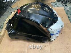 Suzuki Gsxr 1000 2010 Fuel Petrol Tank Gas Cell Damaged Leak Free Race Track