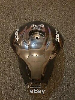 Triumph Daytona 675 Street Triple Fuel Tank Race Track Spares 765