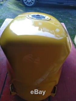 Triumph T300 900 Speedtriple Daytona Super 3 Fuel Tank Racing Yellow